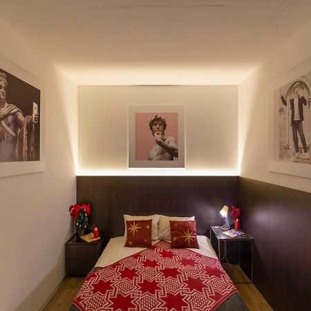 Stylish 1 Bedroom Studio Near Most City Dnipro Exterior photo